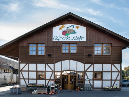 Hauptgebäude