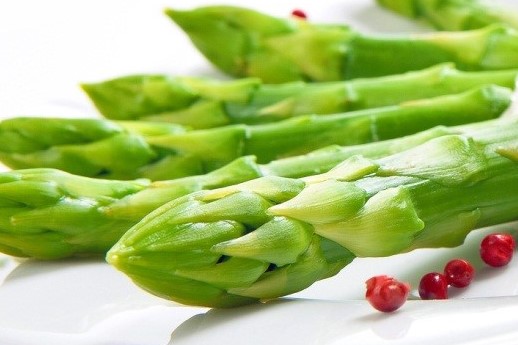 Gebratener grüner Spargel