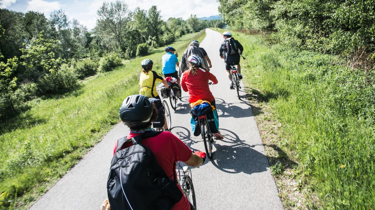 Gruppe von Radfahrenden